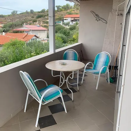 Prázdninový dům Kristas House Two Bedrooms *