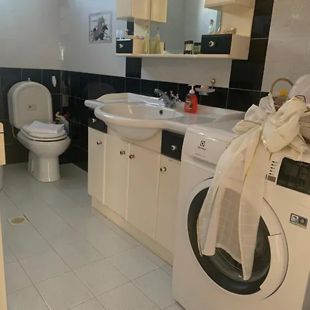 Kristas House Two Bedrooms * Άγιοι Θεόδωροι